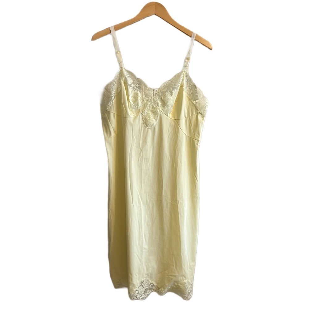 Women’s Vintage Buttercup Yellow Lace Slip Dress Size 38